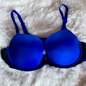 Bright blue lined full coverage bra 42C